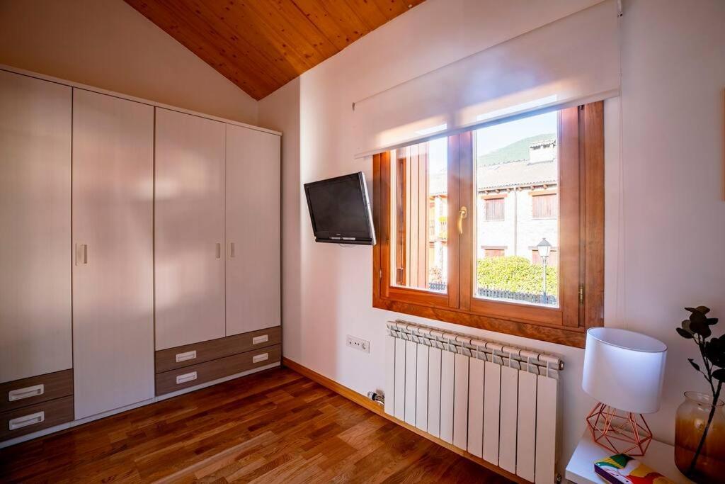 Casa Nieves Apartment Villanúa Екстериор снимка
