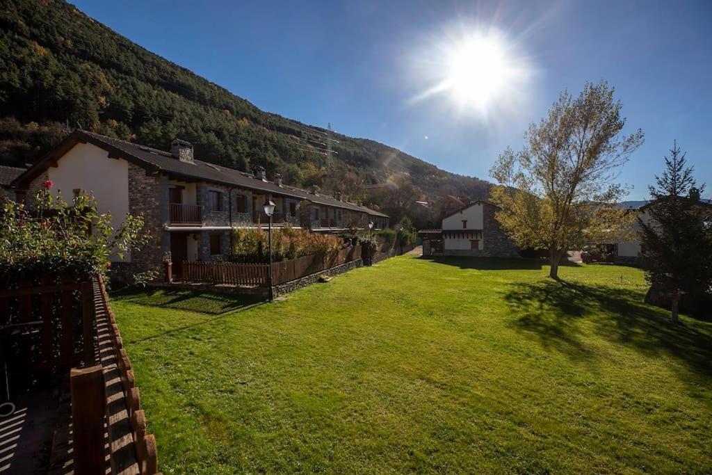 Casa Nieves Apartment Villanúa Екстериор снимка